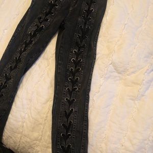 Fashion nova palace up jeans/pants